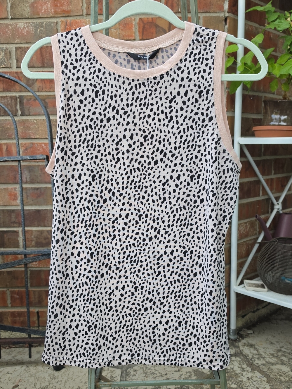 Sleeveless Pink Leopard Print Tank Top Size Medium